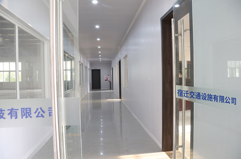 候車(chē)亭廠(chǎng)家辦公場(chǎng)所